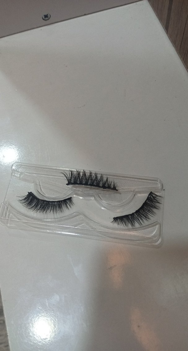 Vena Amoris Koyu Renkli Takma Kirpik - Görsel 4