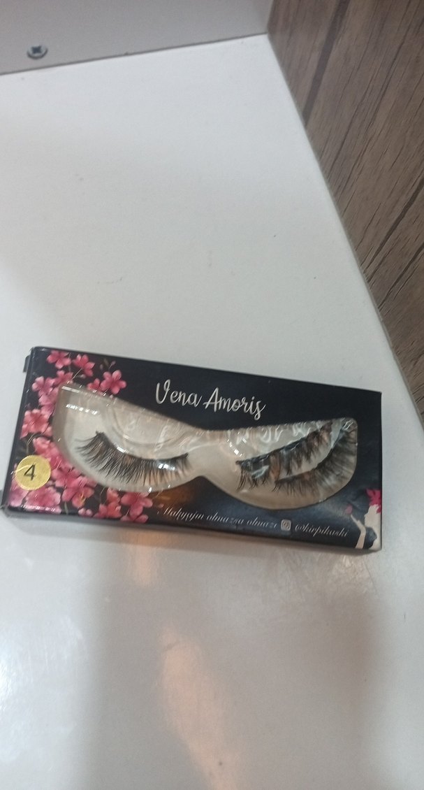 Vena Amoris Koyu Renkli Takma Kirpik - Görsel 2