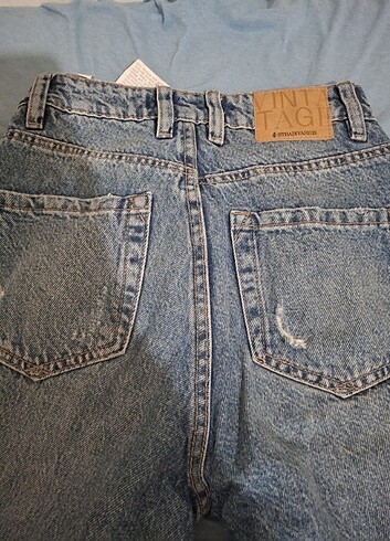 xs Beden mavi Renk Stradivarius vintage jean