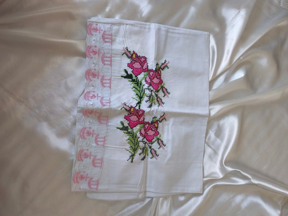 Nakışlı Pembe yastık kılıfı - Görsel 5