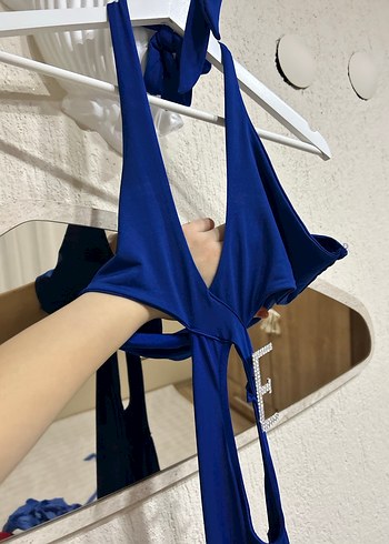 Zara Mavi V Yaka Askılı Uzun Elbise