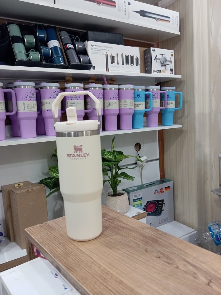 Stanley kulplu ve emzikli termos - Görsel 2