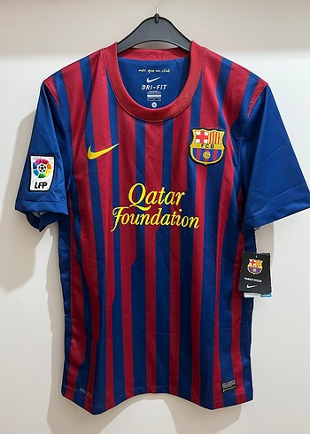 Barcelona 2011 2012 Sezonu İç Saha Forması - Görsel 2