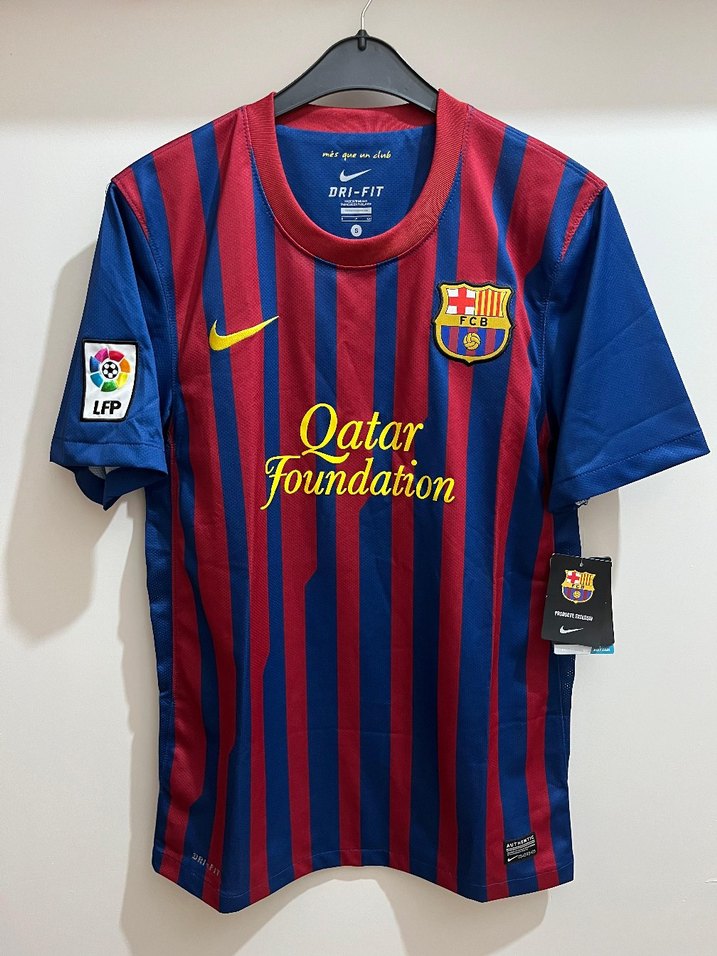 Barcelona 2011 2012 Sezonu İç Saha Forması - Görsel 2