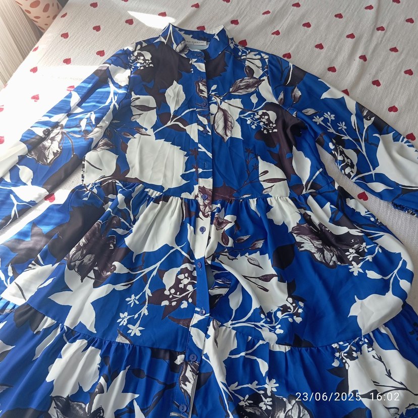 Mavi Piliseli Uzun Kollu Uzun Elbise - Görsel 2