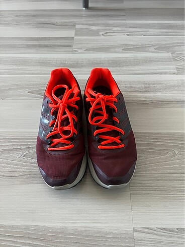 Orijinal adidas spor ayakkabı