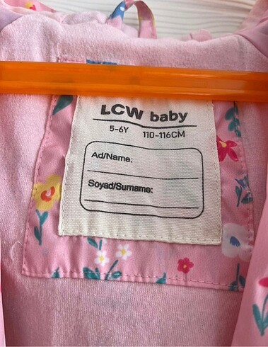 5 Yaş Beden Lcw 5/6 yaş yağmurluk