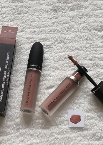 MAC MAC Pastel Bej Sıvı Ruj
