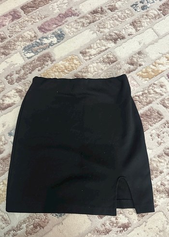 Siyah Mini Etek Yırtmaçlı - Görsel 2