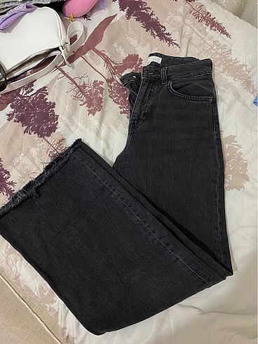 Wide leg jean