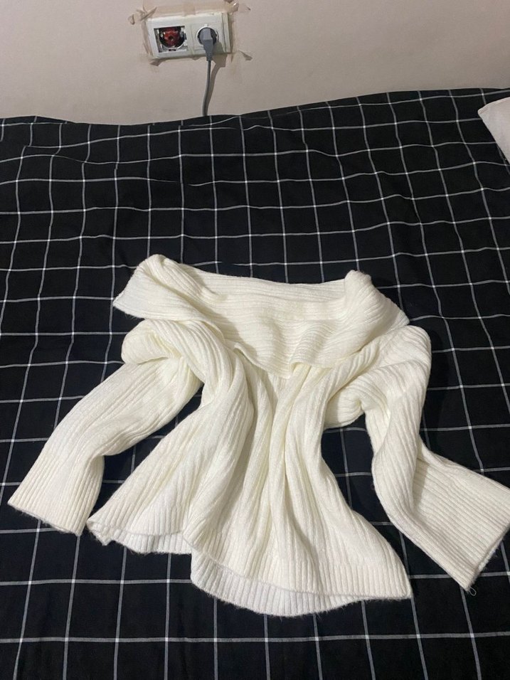 maddono yaka beyaz kazak- triko kayik kazak - Görsel 4