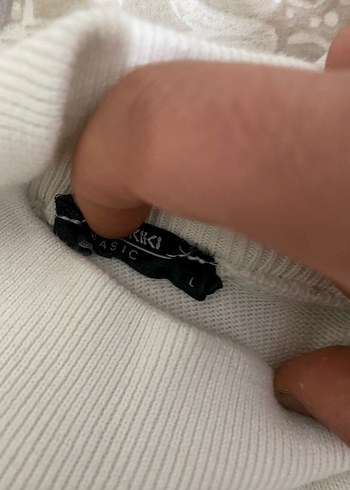 Düğmeli Beyaz Kadın Keten Kazak - Görsel 3