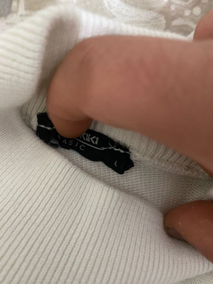 Düğmeli Beyaz Kadın Keten Kazak - Görsel 3