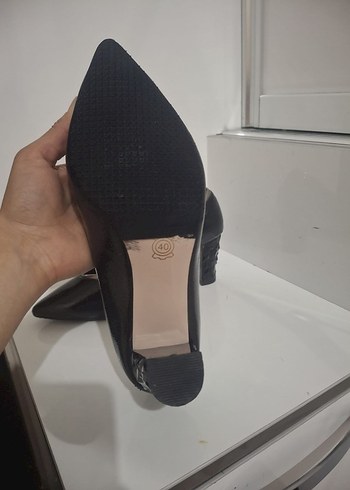 Siyah  Desenli  Topuklu Ayakkabı - Görsel 5