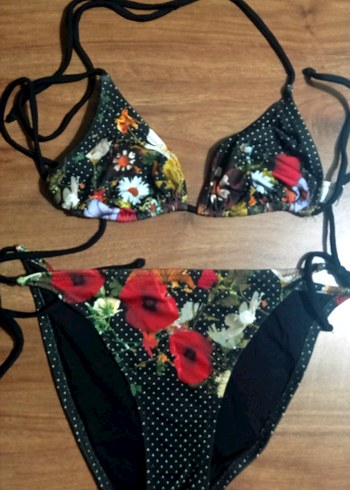 Çiçek Desenli Bohem Tarzı Bikini