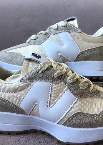 New Balance 327 Çocuk Spor Ayakkabı 28 - Görsel 3