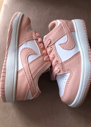Nike Dunk Low Pembe Bağcıklı Spor Ayakkabı 25 - Görsel 6
