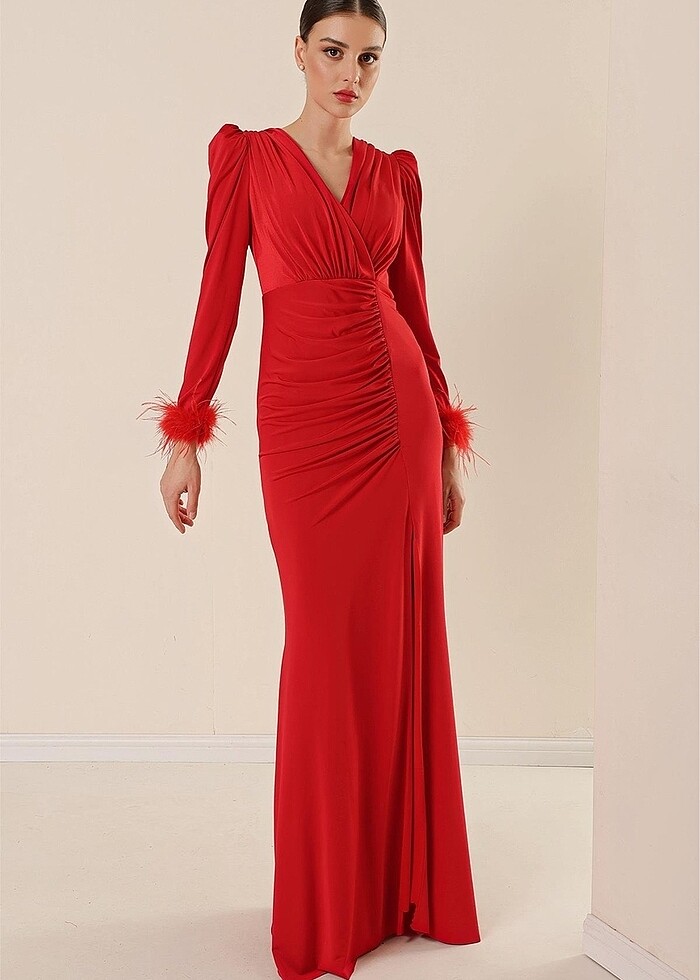 Kırmızı abiye elbise - Görsel 2