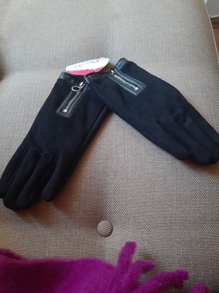 Siyah Süet Fermuarlı Kadın Eldiven - Görsel 2