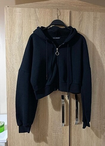 Kısa crop sweatshirt hırka