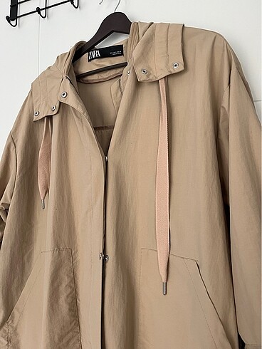 zara oversize yağmurluk