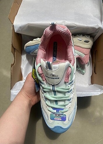 Skechers Spor Ayakkabı