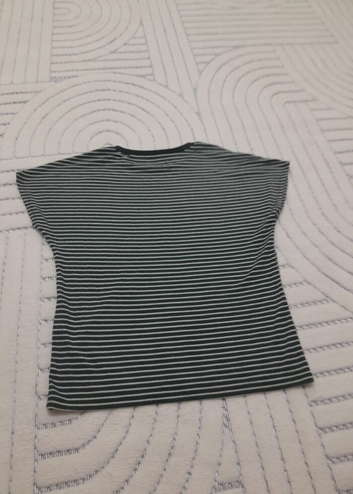 Koton yeşil çizgili tişört  - Görsel 3