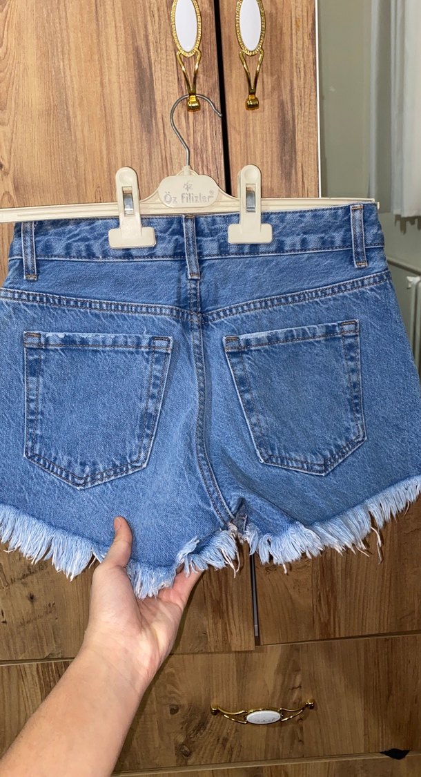 Kadın Kısa Denim Şort - Görsel 4