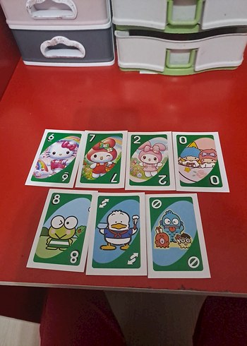 Renkli Karakter Temalı Oyun Kartları hepsi 10 tl