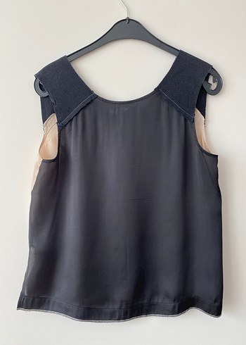 Düğmeli V Yaka Kadın Kolsuz Bluz - Görsel 2