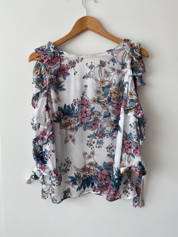 Çiçek Desenli V Yaka Fırfırlı Bohem Bluz - Görsel 4
