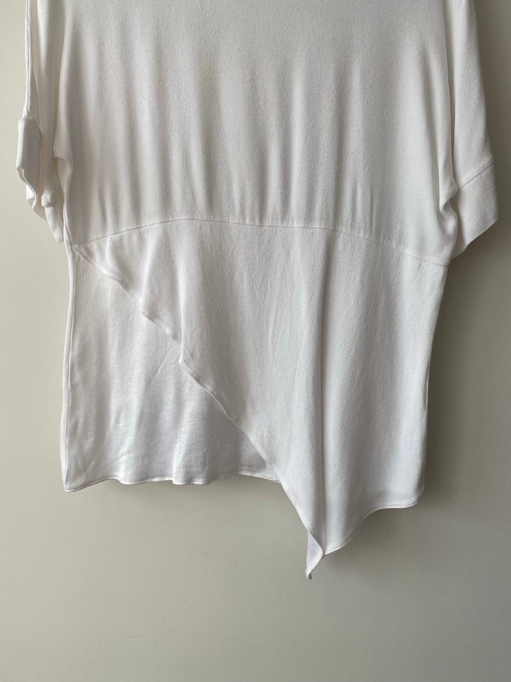 Beyaz Kısa Kollu Hamile Bluzu - Görsel 2