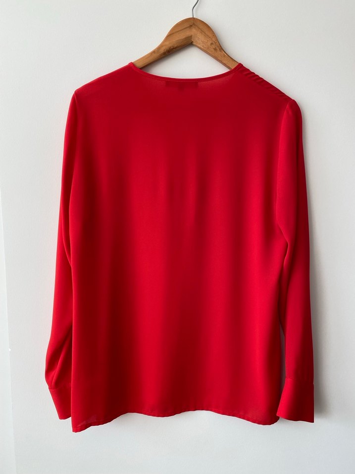 Kırmızı Uzun Kollu V Yakalı Kadın Gömlek - Görsel 3