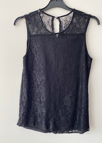 Dantel Detaylı Siyah Kolsuz Bluz - Görsel 3