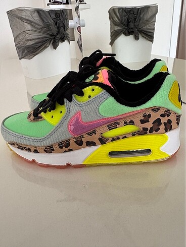 Nike Nike Air Max 90 LX Kadın Ayakkabısı