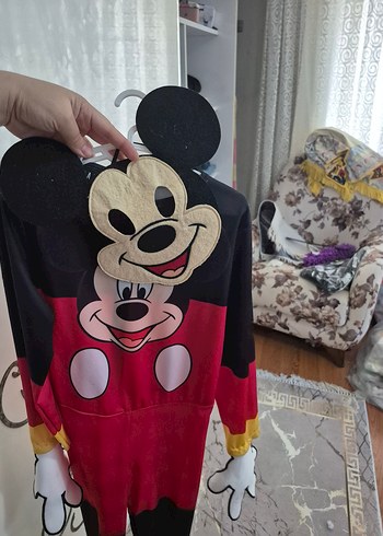 7 Yaş Beden Kırmızı Mickey Mouse Kostümü Çocuklar İçin