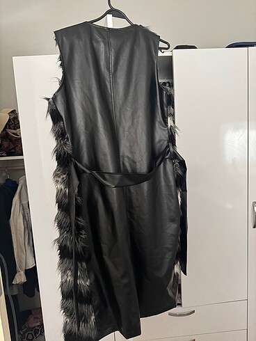 Uzun yelek kürklü kuşaklı - Görsel 3