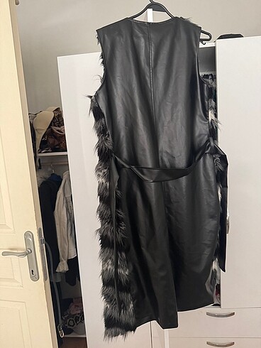 Uzun yelek kürklü kuşaklı - Görsel 4