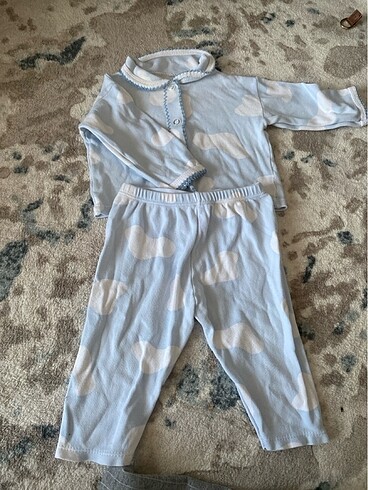 Bebek pijama takımı