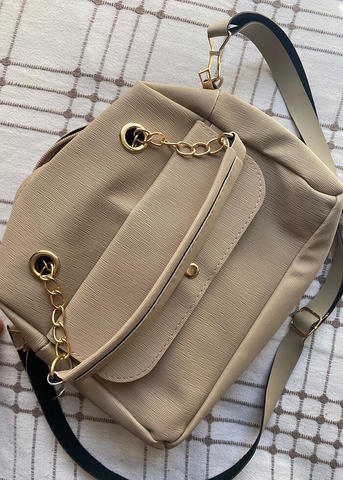 Askılı ve elde tutmalı çanta - Görsel 4