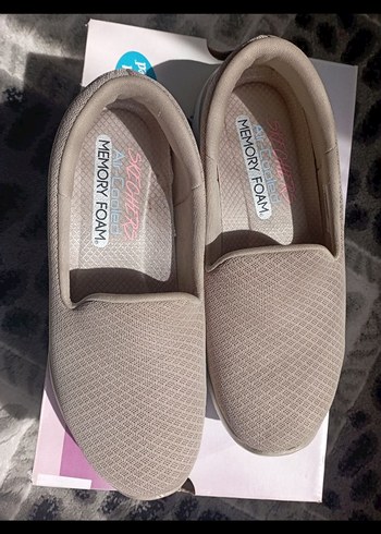 36 Beden Skechers Bej Kadın