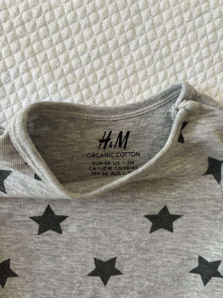 Yıldız Desenli Gri Bebek Body - Görsel 2