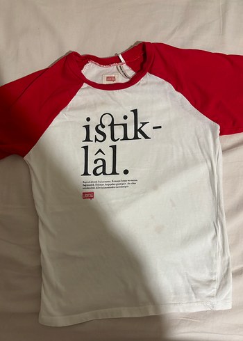 Erkek Çocuk Kırmızı Baskılı Kısa Kollu Tişört - Görsel 5