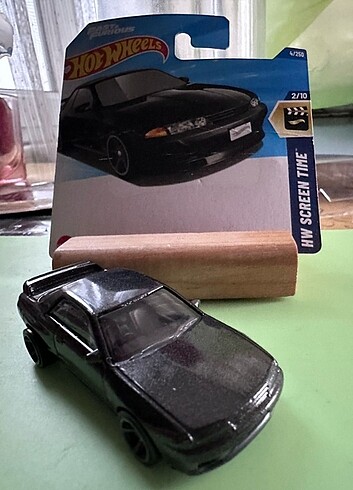 Beden Hot Wheels nıssan skyline gtr-32