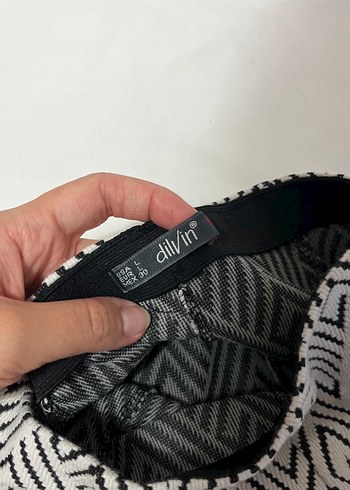 Dilvin Desenli Mini Etek
