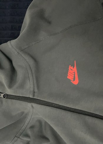 Nike Siyah Fermuarlı Erkek Sweatshirt Tech - Görsel 3