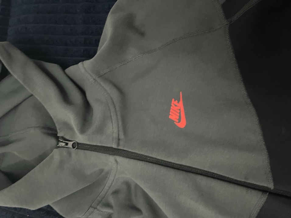 Nike Siyah Fermuarlı Erkek Sweatshirt Tech - Görsel 3