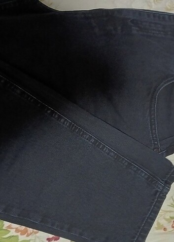 LC Waikiki Siyah mom jeans