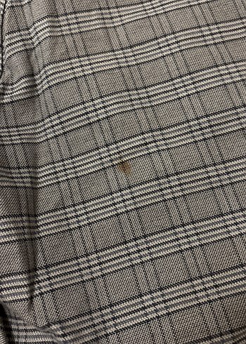 Düğmeli Gri Ekoseli Kadın Bermuda Şort - Görsel 4