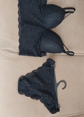 Siyah Dantel Mini Gotik Sütyen - Görsel 4